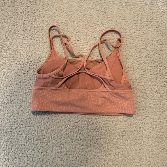 LULULEMON Nulu Mesh Support Yoga Bra Sz 6 Jewel Emboss Spiced Chai A/B Cup - Picture 2 of 10